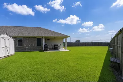 7906 Tamarind Lane, Baytown, TX 77521 - Photo 40