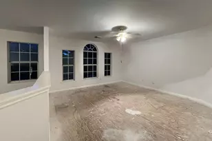 6806 Adella Ct, Pearland, TX 77584 - Photo 8