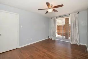 4635 Wild Indigo St, Houston, TX 77027 - Photo 20