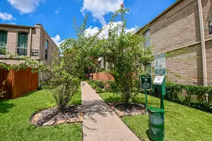 4635 Wild Indigo St, Houston, TX 77027 - Photo 36