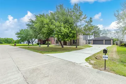 5214 Sleepy Creek, Cove, TX 77523 - Photo 6