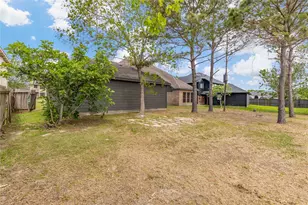 5214 Sleepy Creek, Cove, TX 77523 - Photo 8