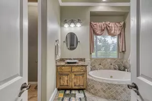 2073 Ravenstone Loop, College Station, TX 77845 - Photo 28