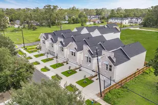 6012 Knox St, Houston, TX 77091 - Photo 2