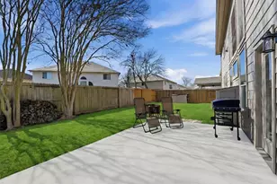 8126 Buffalo Springs Ct, Sugar Land, TX 77479 - Photo 36