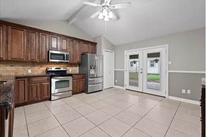 733 Yale Lane Lane, Deer Park, TX 77536 - Photo 6