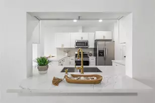 2118 Gemini St, Houston, TX 77058 - Photo 2