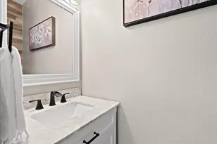 838 San Jacinto Circle, Baytown, TX 77521 - Photo 8