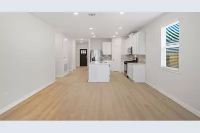11422 Youngquist Drive, Mont Belvieu, TX 77535 - Photo 6