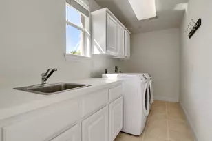 4810 N Pine Brook Way, Pasadena, TX 77059 - Photo 14