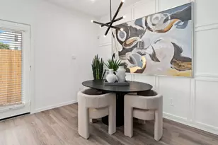 7619 Inwood Hls Ln, Houston, TX 77088 - Photo 8