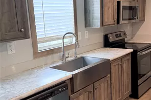 15541 Schank Rd, Conroe, TX 77306 - Photo 12