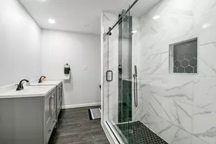 6002 Greenmont Dr, Houston, TX 77092 - Photo 22