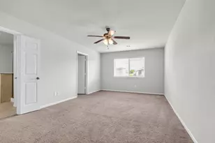 132 Camelot Pl Ct, Conroe, TX 77304 - Photo 22