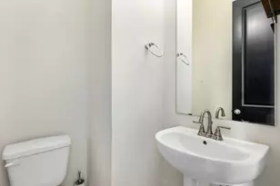 6033 Cypress St, Houston, TX 77074 - Photo 16