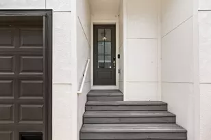 6033 Cypress St, Houston, TX 77074 - Photo 4