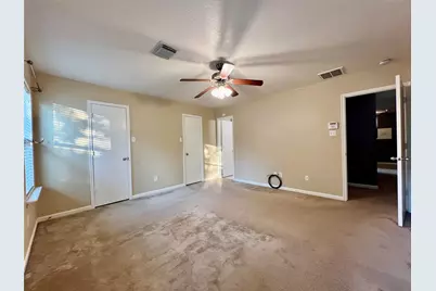 16750 Bending Creek Lane, Friendswood, TX 77546 - Photo 14