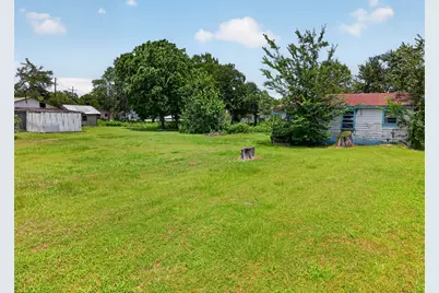 610 Spur 515, Navasota, TX 77868 - Photo 18