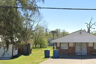 610 Spur 515, Navasota, TX 77868 - Photo 1