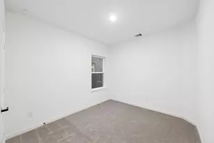 27210 Scarlet Paint Brush Dr, Waller, TX 77447 - Photo 10