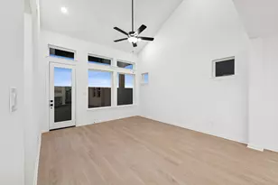 27210 Scarlet Paint Brush Dr, Waller, TX 77447 - Photo 18