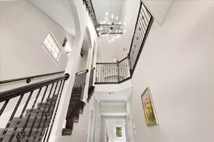 10215 Spring Shadows Park Cir, Houston, TX 77080 - Photo 10
