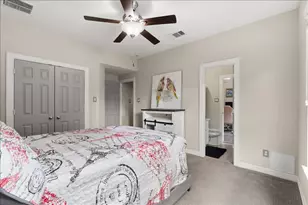 10215 Spring Shadows Park Cir, Houston, TX 77080 - Photo 8