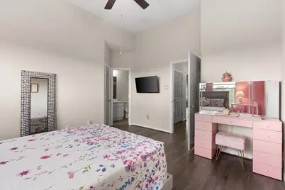 10215 Spring Shadows Park Circle, Houston, TX 77080 - Photo 30