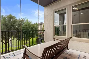 10215 Spring Shadows Park Cir, Houston, TX 77080 - Photo 16