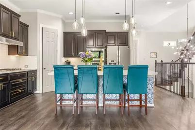 10215 Spring Shadows Park Circle, Houston, TX 77080 - Photo 12