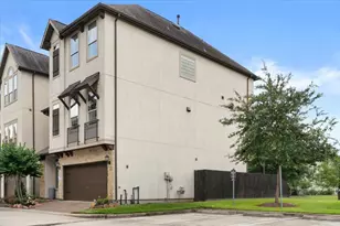 10215 Spring Shadows Park Cir, Houston, TX 77080 - Photo 40