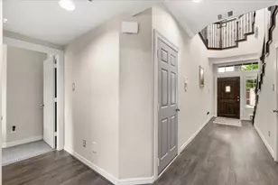 10215 Spring Shadows Park Cir, Houston, TX 77080 - Photo 6