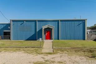 341 5th St, San Leon, TX 77539 - Photo 2