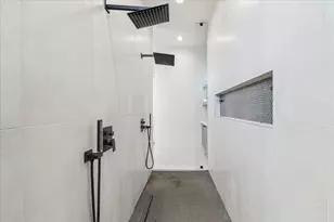 4912 Lost Creek Ln, League City, TX 77573 - Photo 30