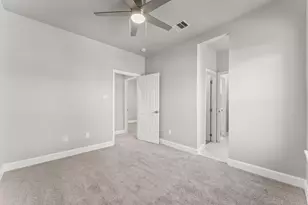 8155 Crestview Dr, Houston, TX 77028 - Photo 24
