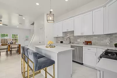 8155 Crestview Drive, Houston, TX 77028 - Photo 10