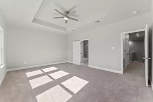 8155 Crestview Dr, Houston, TX 77028 - Photo 12