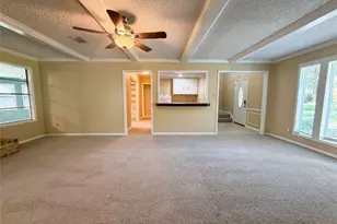 17406 Ridge Top Dr, Houston, TX 77090 - Photo 10