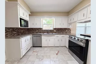 17406 Ridge Top Drive, Houston, TX 77090 - Photo 8