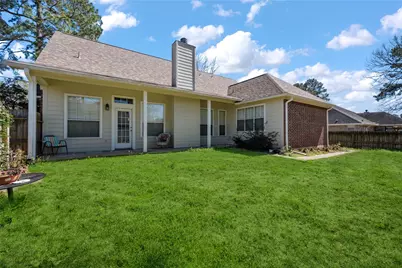 194 Windsor Lane, Livingston, TX 77351 - Photo 2