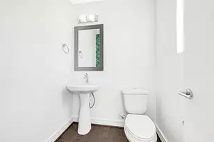 449 W 25th St, Houston, TX 77008 - Photo 12