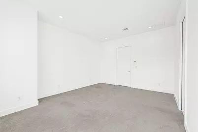 449 W 25th Street #C, Houston, TX 77008 - Photo 22