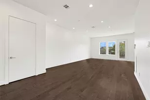 449 W 25th St, Houston, TX 77008 - Photo 14