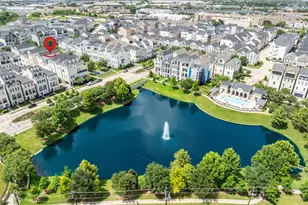 814 Dunleigh Meadows Ln, Houston, TX 77055 - Photo 10