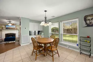 7407 Knoll Cliff Ct, Houston, TX 77095 - Photo 12
