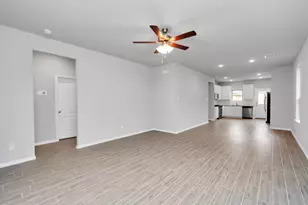 25838 Boxwood Hedge Ln, Tomball, TX 77375 - Photo 8
