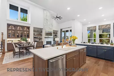 12015 Lake View Boulevard, Mont Belvieu, TX 77523 - Photo 6