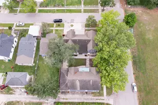 3420 Michigan St, Baytown, TX 77520 - Photo 16