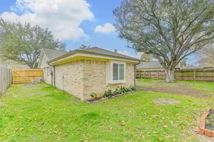 12018 Woolford Dr, Houston, TX 77065 - Photo 6