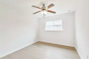 12018 Woolford Dr, Houston, TX 77065 - Photo 32